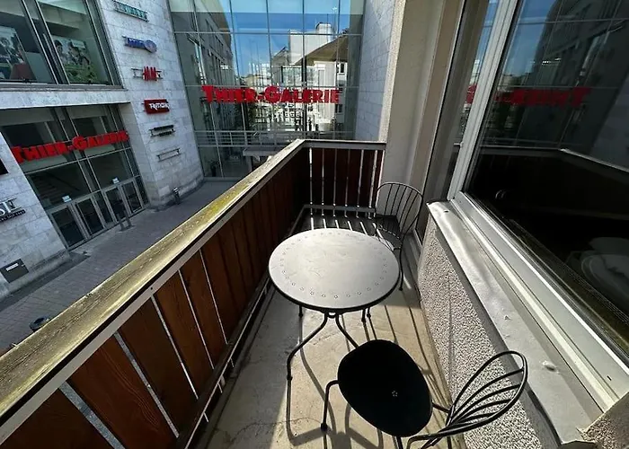 Schoene 2 1/2 Zimmer Wohnung Im Herzen Von Dortmund